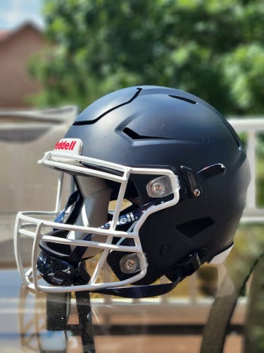 2023 Matte Black Riddell Speedflex Football Helmet Adult Size Large