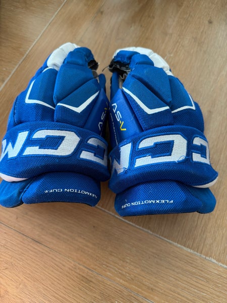CCM As-VGloves 12"  (Used)