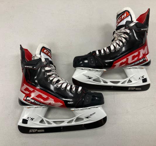 NEW Senior CCM JetSpeed FT4 Pro Hockey Skates Size 8.5
