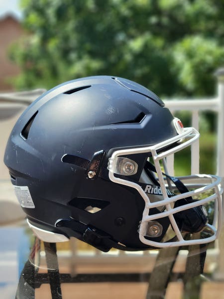 2023 Matte Navy Blue Riddell Speedflex Football Helmet Adult Size Large |  SidelineSwap | Buy and Sell on SidelineSwap