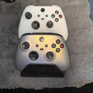 Xbox Wireless Controllers