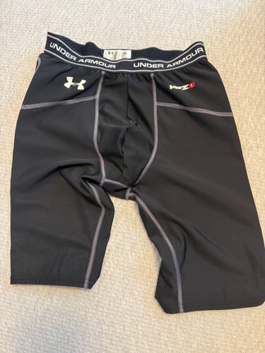 Black Large Men's Under Armour Compression (Used)