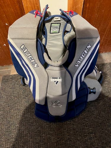 Large Vaughn Ventus SLR Pro Goalie Chest Protector (Used)
