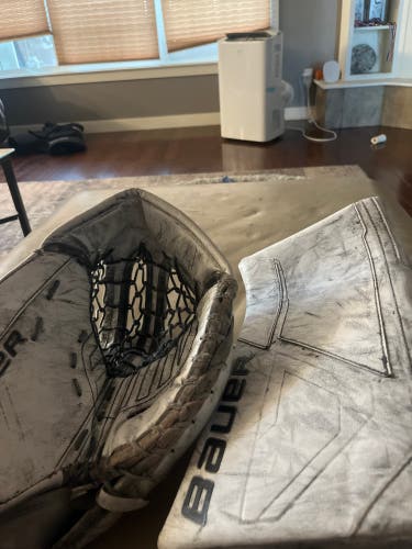 2022 Bauer M5 Pro Regular  (Used)