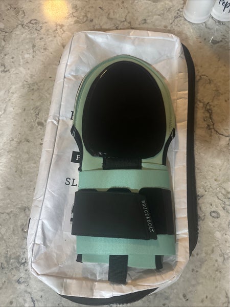 Green Senior  Sliding Mitt (New)