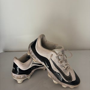 Men's Size M 14.0 (W 15.0) Nike (Used)