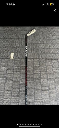 Used Intermediate CCM Right Handed P29  JetSpeed Team Hockey Stick
