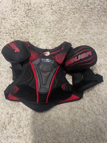 Bauer Vapor Hockey Player Shoulder Pads