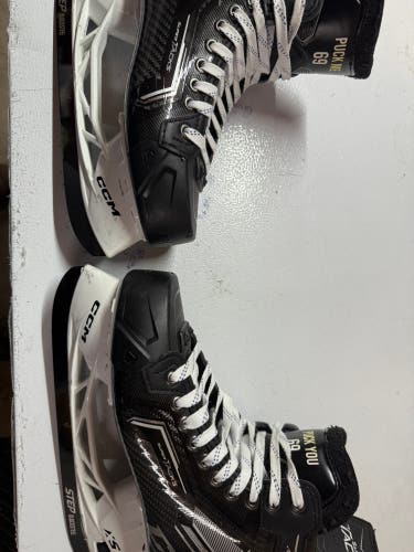 2021 CCM Super Tacks AS3 Pro Hockey Skates Wide Width   9 (Used)