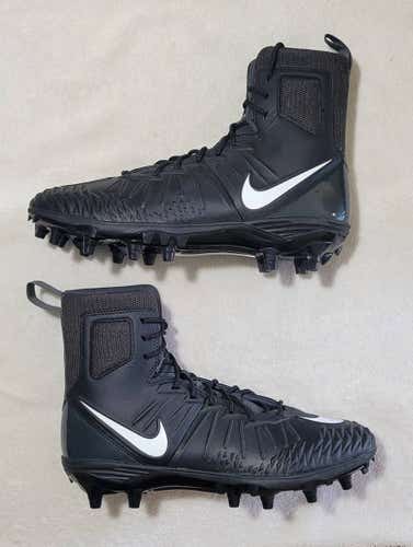 Men's Size M 9.5 (W 10.5) Nike (New)