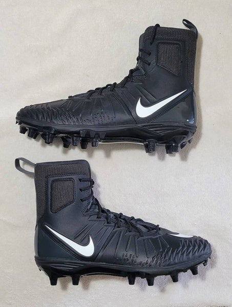 Men's Size M 9.5 (W 10.5) Nike (New)