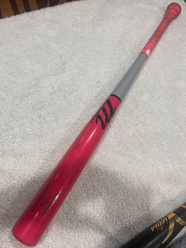 Marucci LINDY12 Maple Bat  (-4) 33" (Used)
