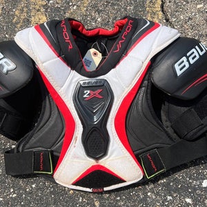 Medium Senior Bauer Vapor 2X Shoulder Pads (Used)
