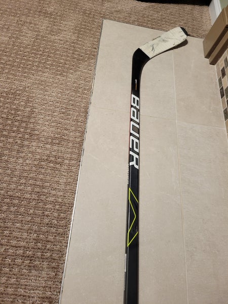 Senior Bauer Vapor X2.7 Right Handed Hockey Stick P88 (Used)