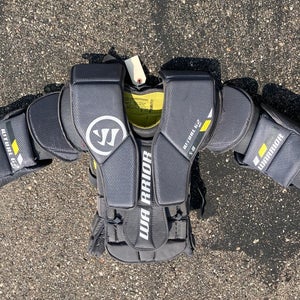 Intermediate Small / Medium Warrior Ritual G2 Goalie Chest Protector (Used)