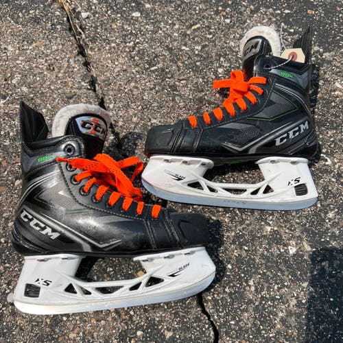 Junior CCM RibCor 88K Hockey Skates | Size 3.5 (Used)