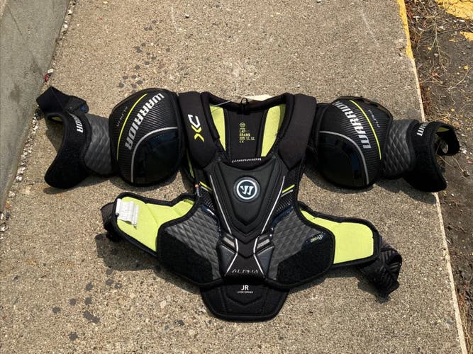 Large Junior Warrior Alpha DX Shoulder Pads (Used)