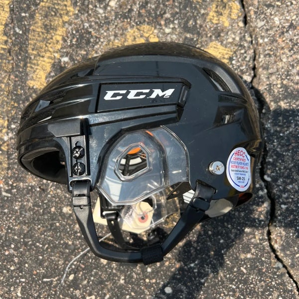 Small CCM Tacks 910 Helmet (Used)