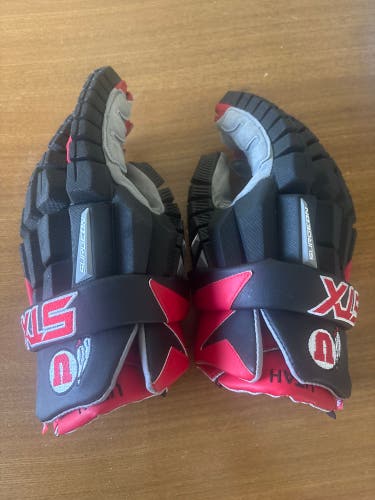 STX Surgeon 400 Lacrosse Gloves Large (Used)