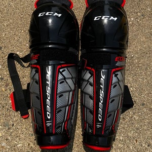 Senior CCM Jetspeed Edge Shin Pads 14" (Used)