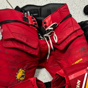 Senior XL Vaughn Ventus SLR3 Hockey Goalie Pants Pro Stock (Used)