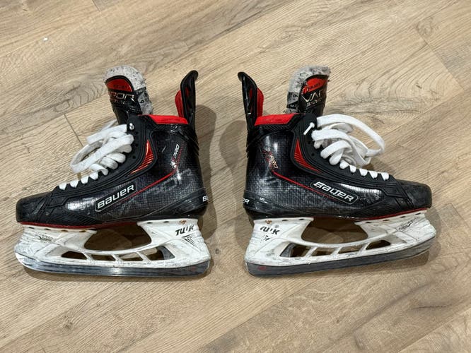 Bauer Vapor 3X Pro Fit 3 Wide Hockey Skates   Size 6.5 (Used)