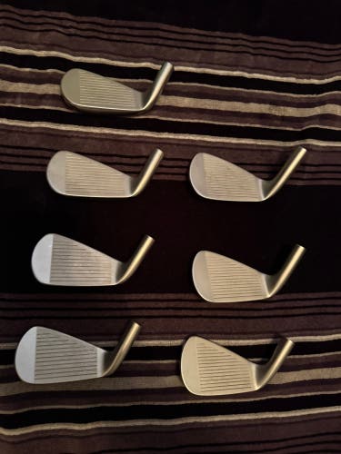 Srixon ZX4 MK II Iron Set 4-P *HEADS ONLY*