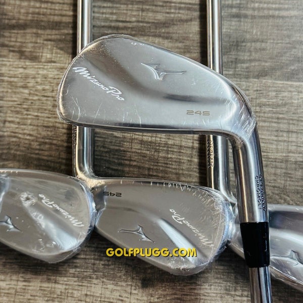New- Mizuno Pro 245 Iron Set 5-GW / Dynamic Gold Mid Steel, Regular Flex (504)