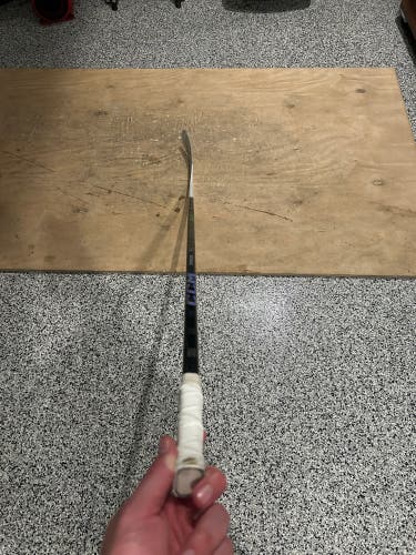Senior CCM Jetspeed FT7 Pro Right Handed Hockey Stick P86 Pro Stock (New)