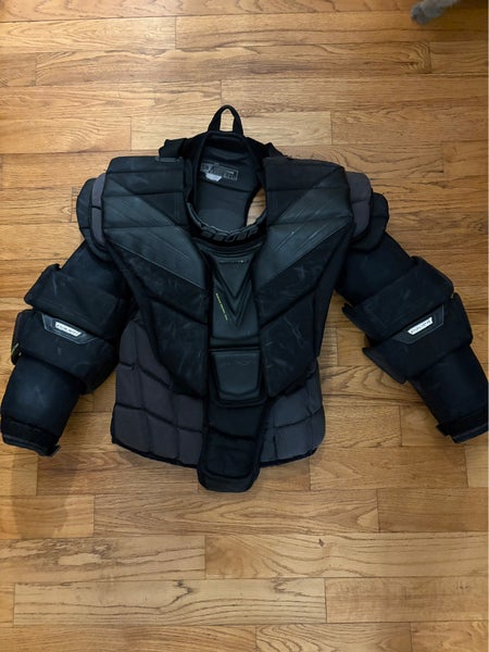 Large  Bauer Hyperlite Goalie Chest Protector  (Used)