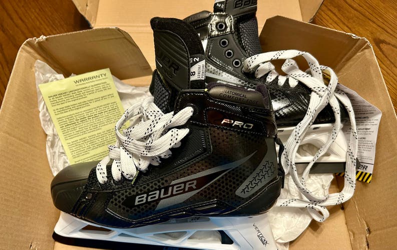 Bauer Pro Hockey Goalie Skates Regular Width 8 (New)