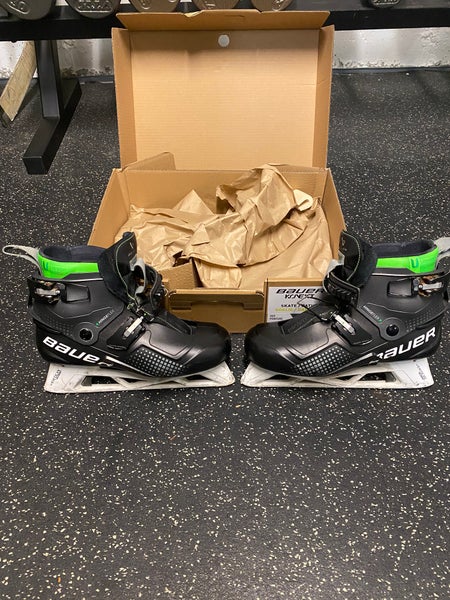 ***PRICED TO SELL***  Bauer Konekt Hockey Goalie Skates Regular Width 9 (Used)