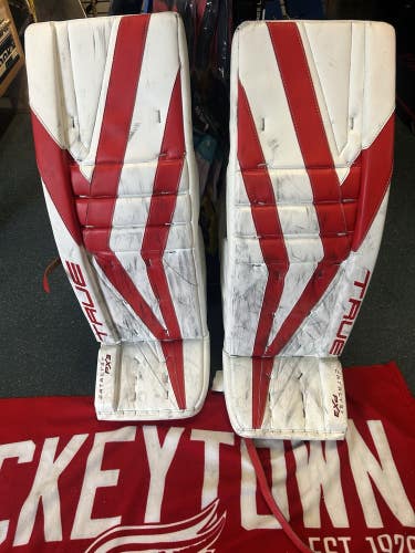 NHL Red Wings Husso True Catalyst PX3 HOCKEY GOALIE Pads Pro Stock 35 + 2.5