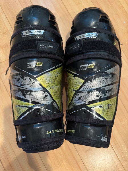 Youth Bauer Supreme 3S 11" Shin Pads (Used)