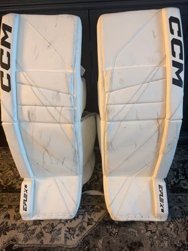 34"  2024 CCM Eflex 6 Goalie Leg Pads  (Used)