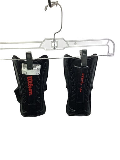 Used Wilson Soccer Shin Guards Adult Black MD 11347-S000252510
