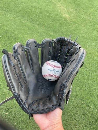 Rawlings Heart of the Hide 11.75" Glove PROR205W Left