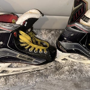 Bauer Hockey Skates Size 6 (Used)