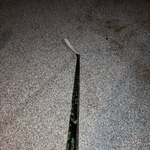 Senior Bauer AG5NT R Left Hand Hockey Stick P88 (Used)