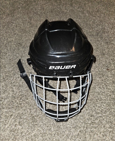 Youth Bauer Prodigy Helmet (Used)