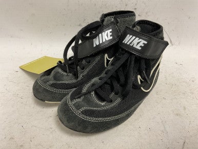 Used Nike 366684-001 Wrestling Shoes Black Youth 13.5 11855-S000188972