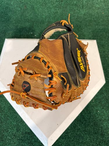 All Star RH CM3030 Catcher's Glove 32.5" (Used)