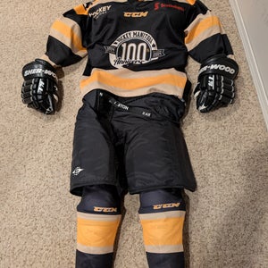 SENIOR MEDIUM full set of equipment