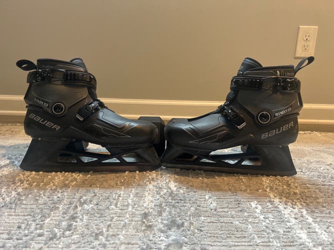 2024 Bauer Konekt 2 Hockey Goalie Skates Wide Width  10 (Used)