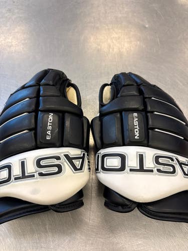 Easton (Used) Black Senior 15" Gloves