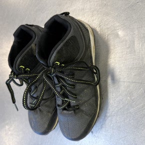 Used Riddell Jr FB Cleats Black Junior 03 11339-S000190912