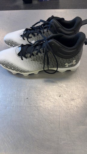 Used Under Armour Adult FB Cleats Black Senior 14 11339-S000190935