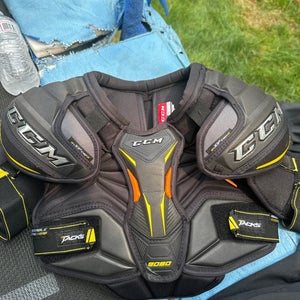 CCM Hockey Shoulder Pads