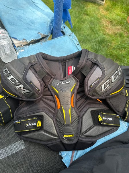 CCM Hockey Shoulder Pads
