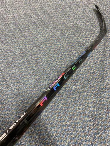 Junior Bauer Nexus Tracer Hockey Stick Right Handed P28 (59")